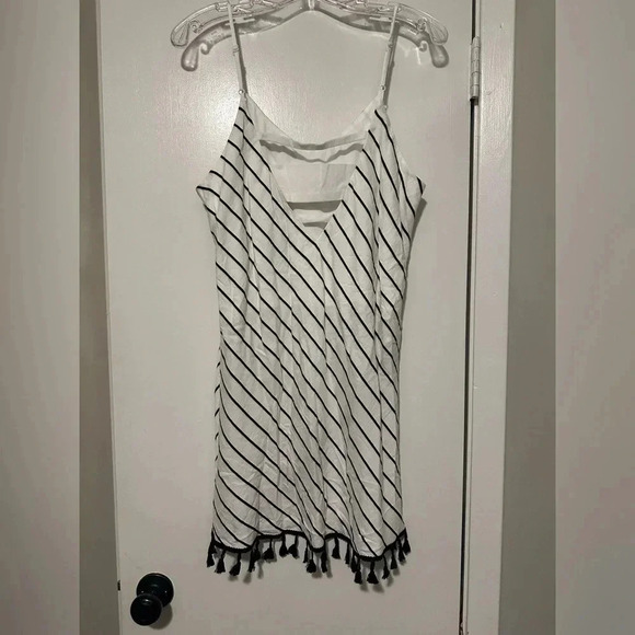 NWT PPLA Dottie Black and White Striped High-Low Top size L - Picture 5 of 10